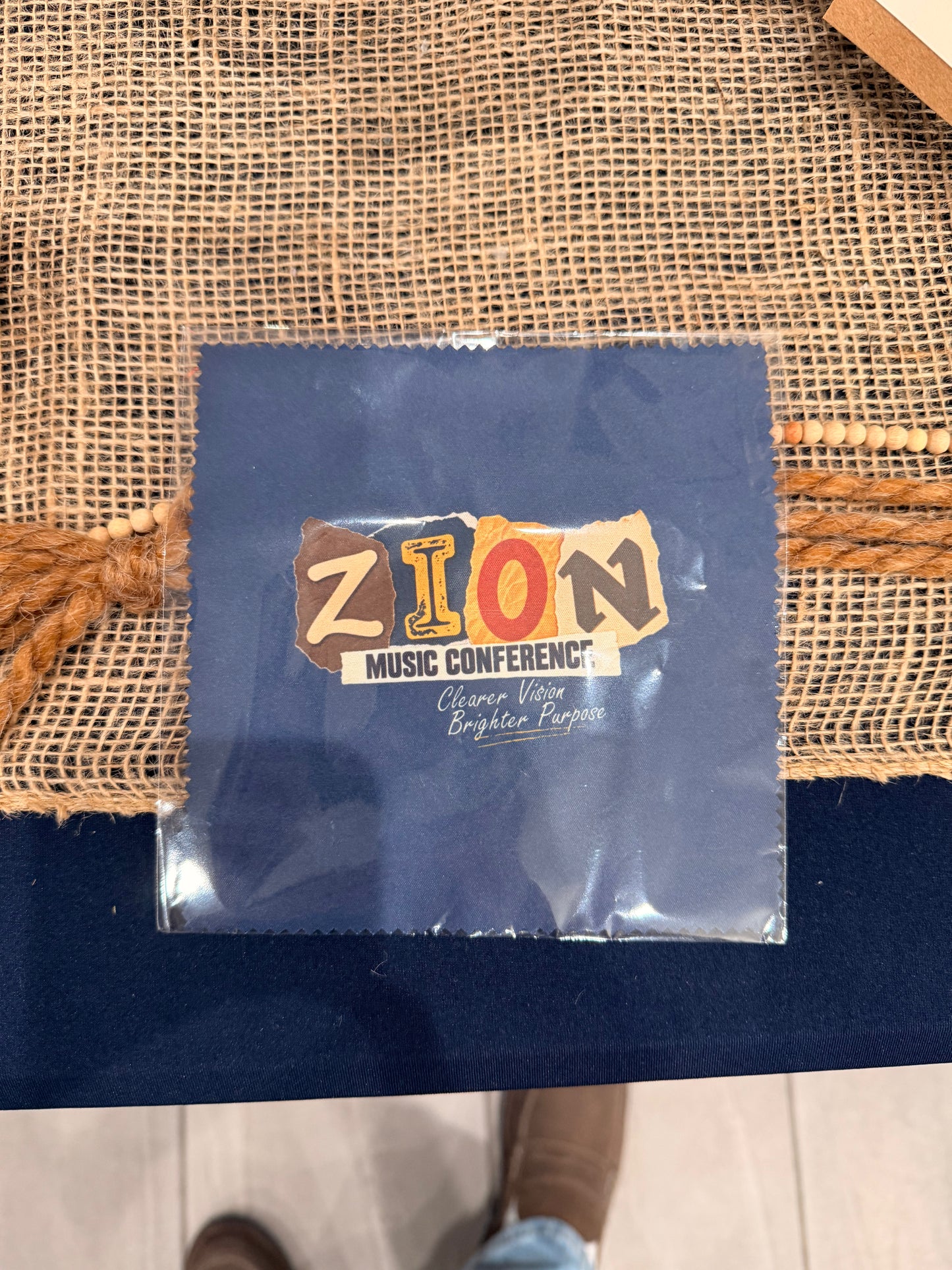 Zion Lens Wipes